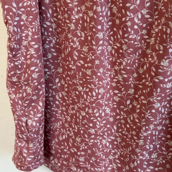 Old Navy Boho Mauve Floral V-Neck Flutter Sleeve Top with Ruffle Details Sz XS - Picture 9 of 12